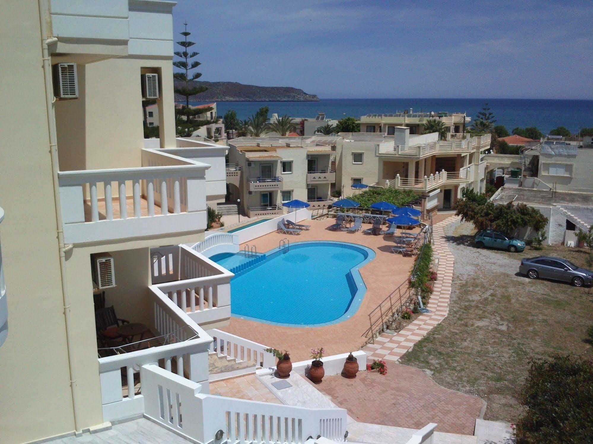 Kalimera Hotel Agia Marina  Exterior photo